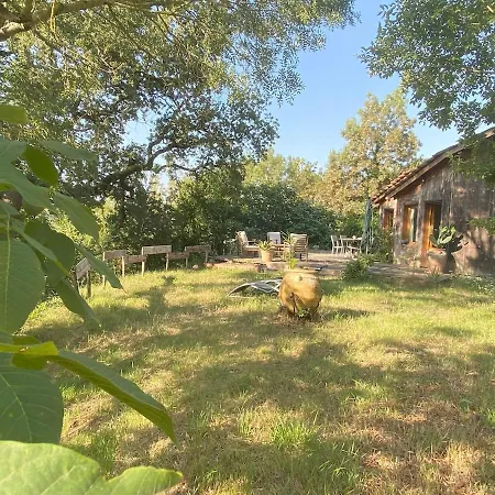 De La Gestere Chalet *